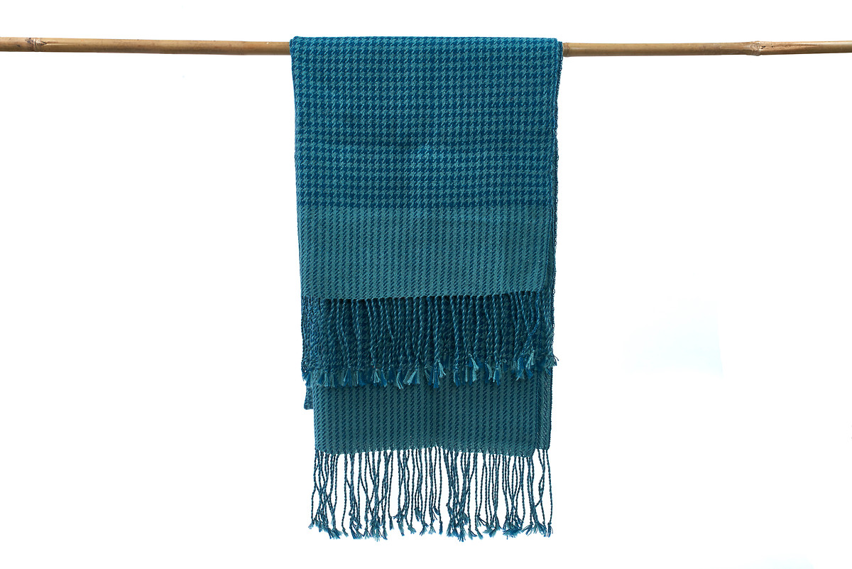 Echarpe en laine d'alpaga turquoise et bleu pétrol